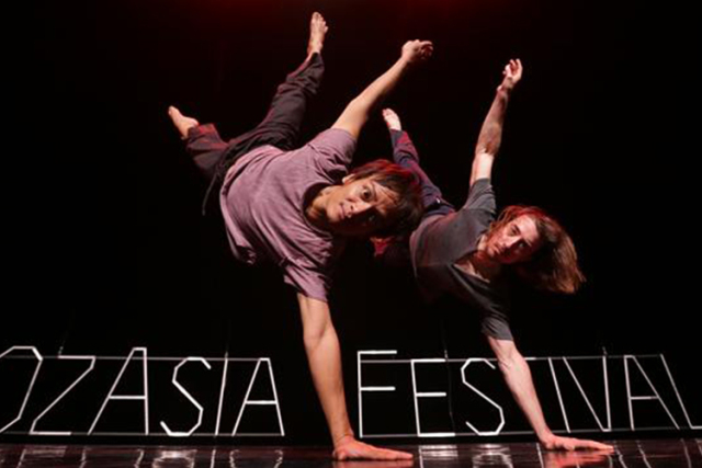 这两个：澳亚艺术节＆年度老爷车巡游冰球突破网站真正的玩家一定不会错过(图10)